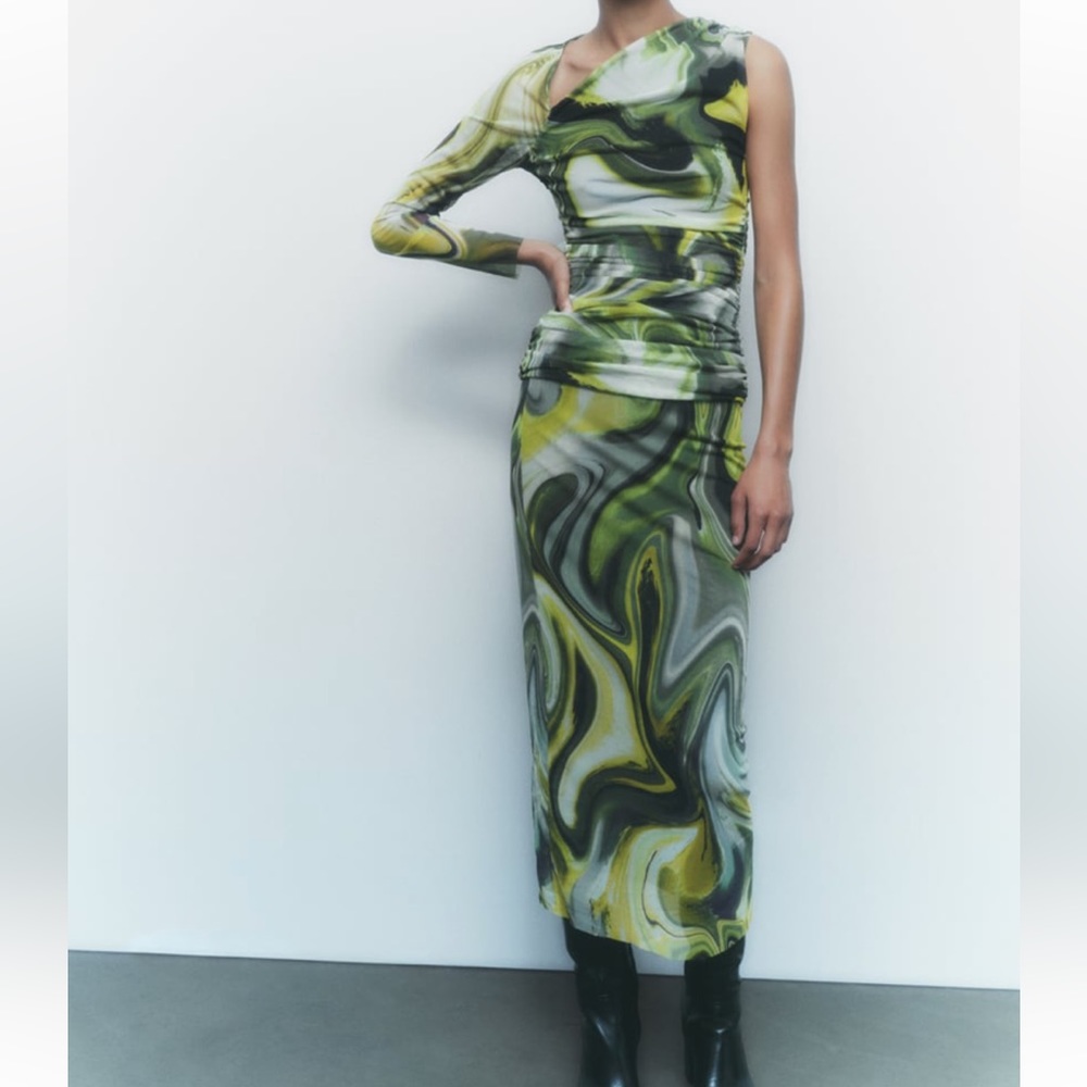 - ZARA printed green and white tulle shirt and skirt set .